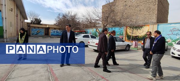 بازدید مدیر سازمان دانش‌آموزی خراسان شمالی از کلاس‌های ضمن خدمت سازمان‌دانش‌آموزی