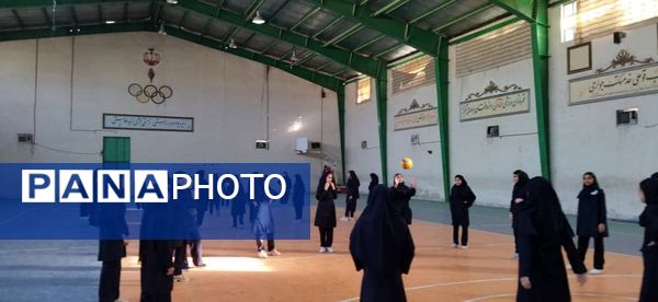 برگزاری المپیاد درون مدرسه‌ای در مدارس شهرستان پارسیان