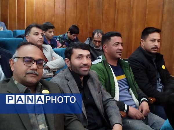 همایش «خشت های بهشتی»در کاشمر