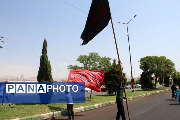 راهپیمایی دلدادگان حسینی در شهرستان سمنان