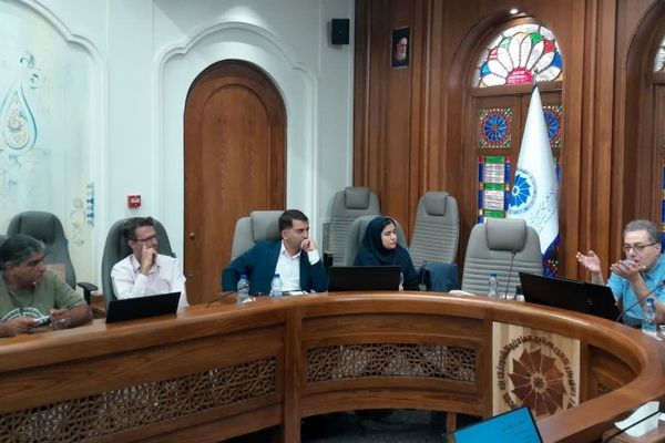 کارگاه آموزش خبرنگاری در محوریت اقتصادی در یزد برگزار شد