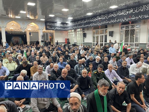 همایش فدائیان رهبر در کاشمر 