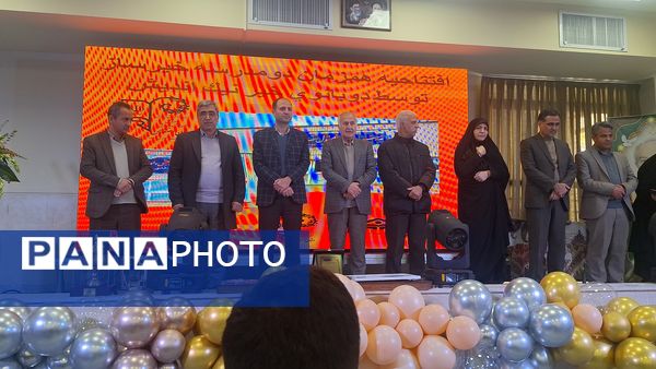 افتتاحیه همزمان 2 مدرسه خیرساز توسط 2 بانوی خیر نیک‌اندیش در ناحیه۴ اصفهان
