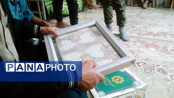 مراسم قرائت قرآن و تجلیل از مادر شهید در روستای بزنجرد خلیل آباد