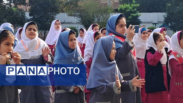 جشن میلاد حضرت زینب(س) در دبستان شهید احمدپور قائمشهر