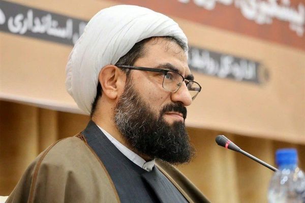 وحدت، پاسخ ما به توطئه دشمنان است