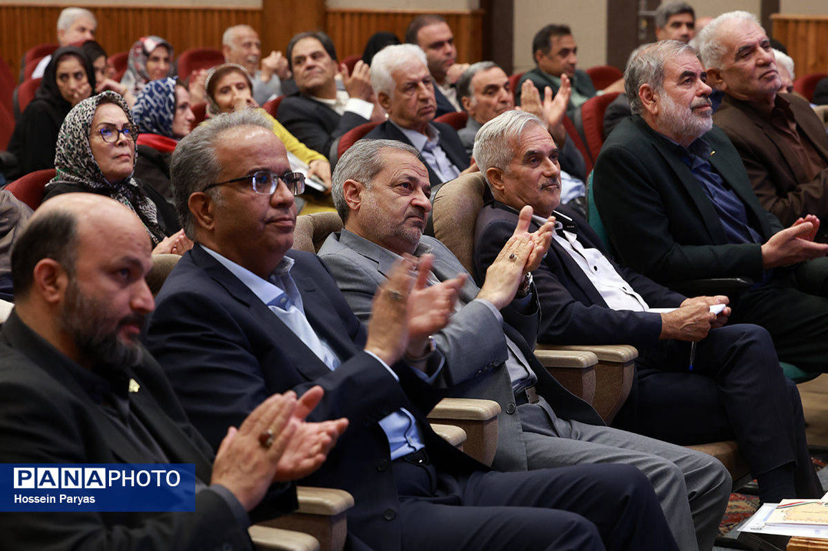 تعهد ۳ هزار میلیارد تومانی برای توسعه فضاهای آموزشی سیستان و بلوچستان در گردهمایی نیک‌اندیشان مدرسه‌ساز