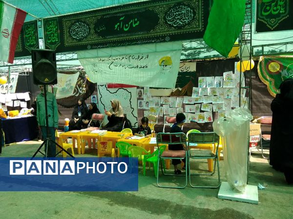 برپایی موکب شهدای شاهنامه و شهرداری منطقه ۱۲ و پذیرایی از زائران امام رضا (ع) در مشهد 