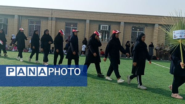 المپیاد ورزشی درون مدرسه‌ای در مدرسه شهید مطهری فین