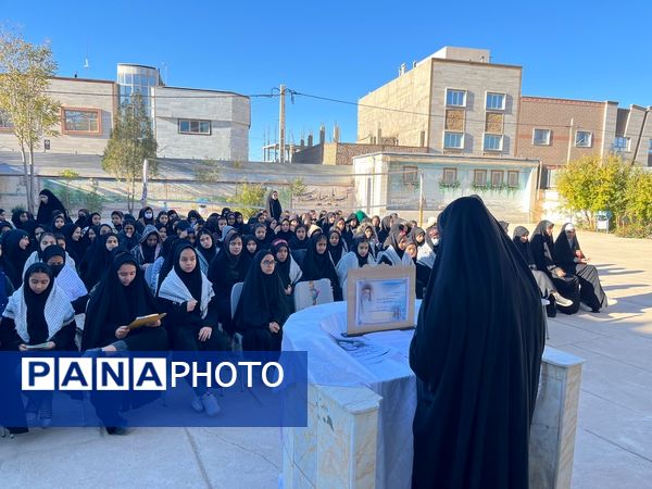  عزاداری به مناسبت دهه فاطمیه در مدرسه شهید محمدی پور خلیل آباد 