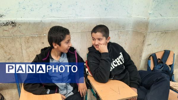 برگزاری «یکشنبه‌های مهارتی» در دبستان شاهد یاسوج با محوریت پیشگیری از آسیب‌های اجتماعی