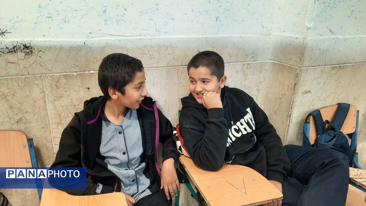 برگزاری «یکشنبه‌های مهارتی» در دبستان شاهد یاسوج با محوریت پیشگیری از آسیب‌های اجتماعی