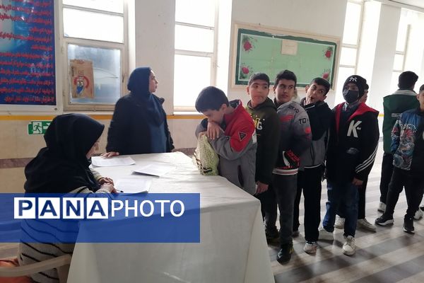 المپیاد رویش پسران مقطع ابتدایی ناحیه 3 شیراز