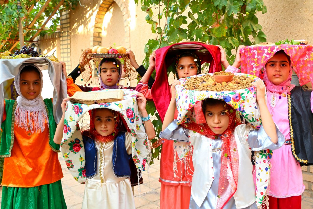 جشنواره شیره انگور ترشیزی کهن