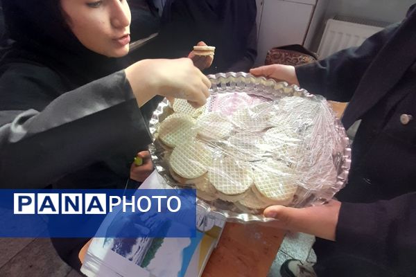 مراسم عزاداری بانوی کوثر در دبیرستان تربیت اسلامشهر