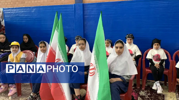 المپیاد درونمدرسهای و جشن پویایی و نشاط در دبستان دخترانه حاج شکرالله فرقدانی اصفهان