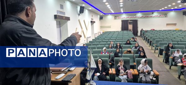 دوره آموزشی خبرنگاران ارشد مدارس دخترانه کاشمر 