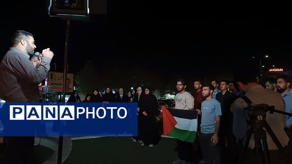 تجمع دانشجویان و دانش‌آموزان یاسوج در محکومیت توقیف کشتی «کاروان صمود» و ادامه حملات به غزه