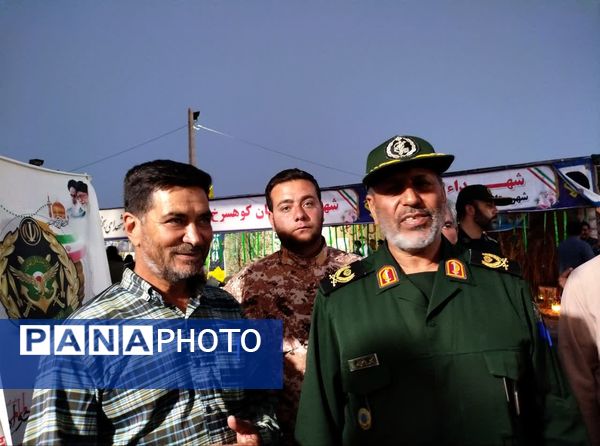  بازدید مدیرکل بنیاد حفظ آثار و نشر ارزش های دفاع مقدس خراسان رضوی از نمایشگاه  کنگره ملی شهید مدرس (ره) 