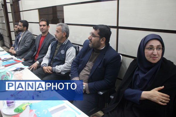 جلسه بررسی گزارش و عملکرد معاونت تربیت‌بدنی و سلامت آموزش و پرورش استان بوشهر