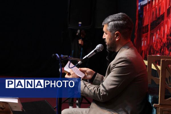 مراسم شب های لیله القدر در دانشگاه پیام نور بجنورد و در جوار مزار شهدای گمنام 
