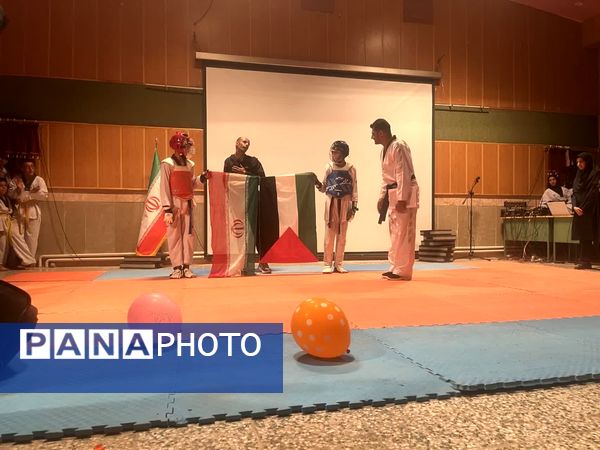 ویژه برنامه اختتامیه اوقات فراغت تابستانی کانون ها در خاتم