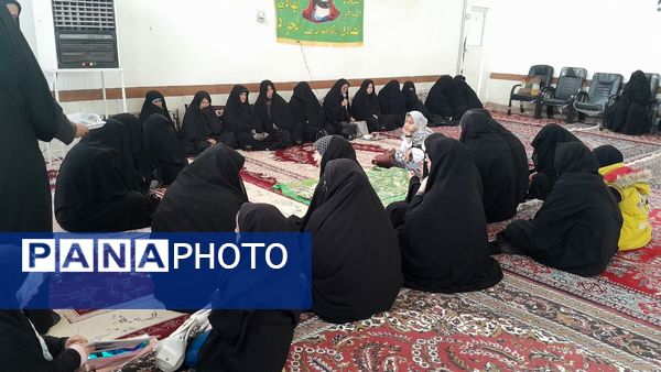 یادواره مرد میدان در پایگاه جوادالائمه بسیج خواهران فدافن