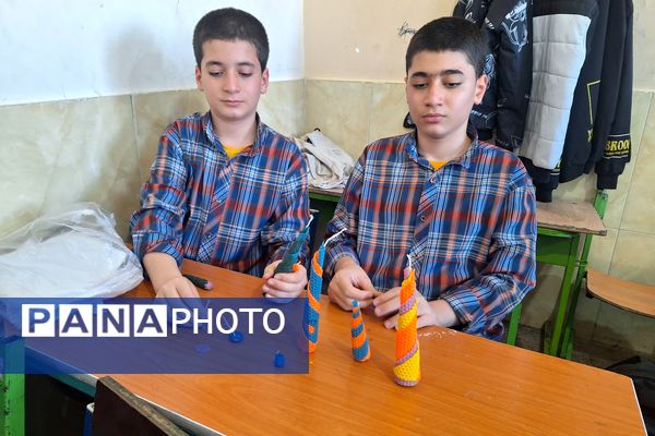 ایجاد انگیزه و خلاقیت در دانش‌آموزان با آموزش هنرهای تجسمی 