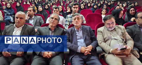 برگزاری جشن سپاس معلم در پلدختر و قدردانی از معلمان برتر