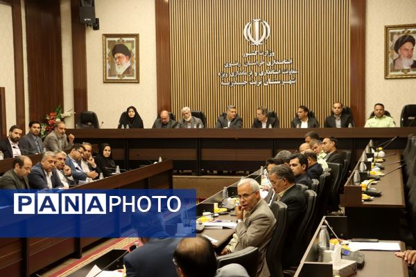 جلسه کمیسیون مبارزه با قاچاق کالا و ارز قطب تربت‌حیدریه