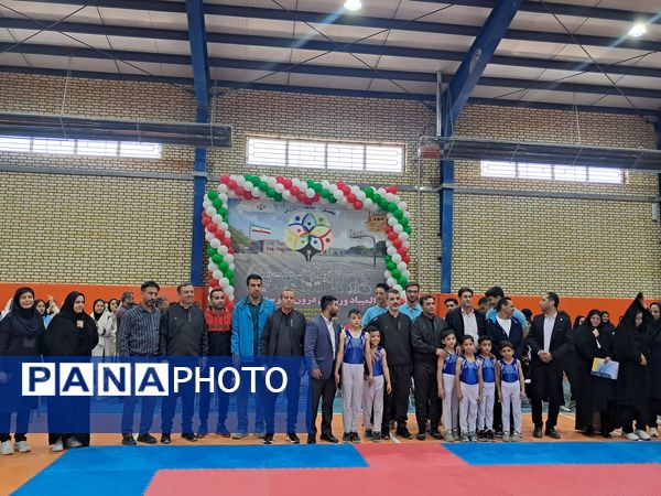 افتتاحیه المپیادهای ورزشی دانش‌آموزی در زنجان