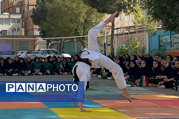 از حرکات رزمی دانش‌آموزان تا طناب‌کشی معلمان، المپیاد ورزشی مدرسه حکمت بهارستان‌دو