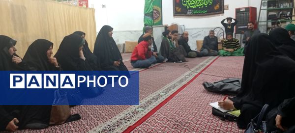 جلسه برنامه ریزی اعتکاف در مسجد چهارده معصوم