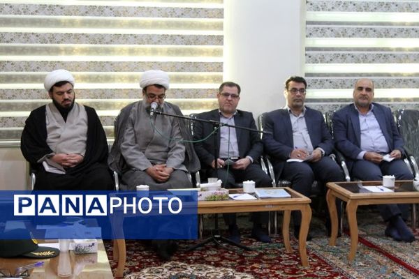 جلسه ستاد بزرگداشت هشتاد و هفتمین سالگرد شهادت آیت‌الله مدرس(ره) در کاشمر