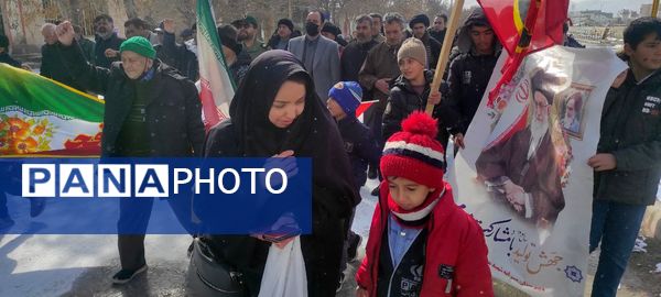 راهپیمایی ۲۲بهمن در روستای اسلام آباد شیروان