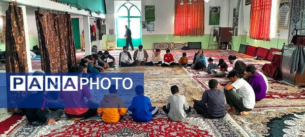 اعتکاف دانش آموزی در مساجد شهرستان مانه 