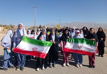 ۱۳ آبان؛ فریاد نسل مقاومت در برابر استکبار جهانی