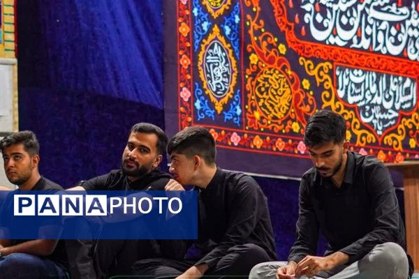 مراسم عزاداری شب دوم محرم 1404 در حسینیه سیدالشهدا 