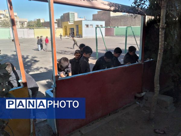 فریضه‌ نماز جماعت مدرسه صاحب الزمان (عج) سفیدار 