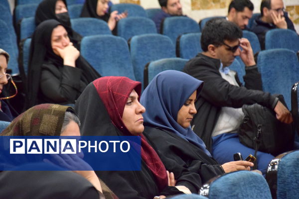  همایش معاونان پرورشی و مربیان امور تربیتی با محوریت طرح «ایرانمون» در کانون شهید فهمیده کرج 