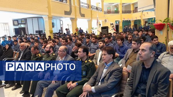 صدای ایثار در مدرسه سعادت طنین‌انداز شد؛ برگزاری یادواره شهدای دانش‌آموز انقلاب اسلامی