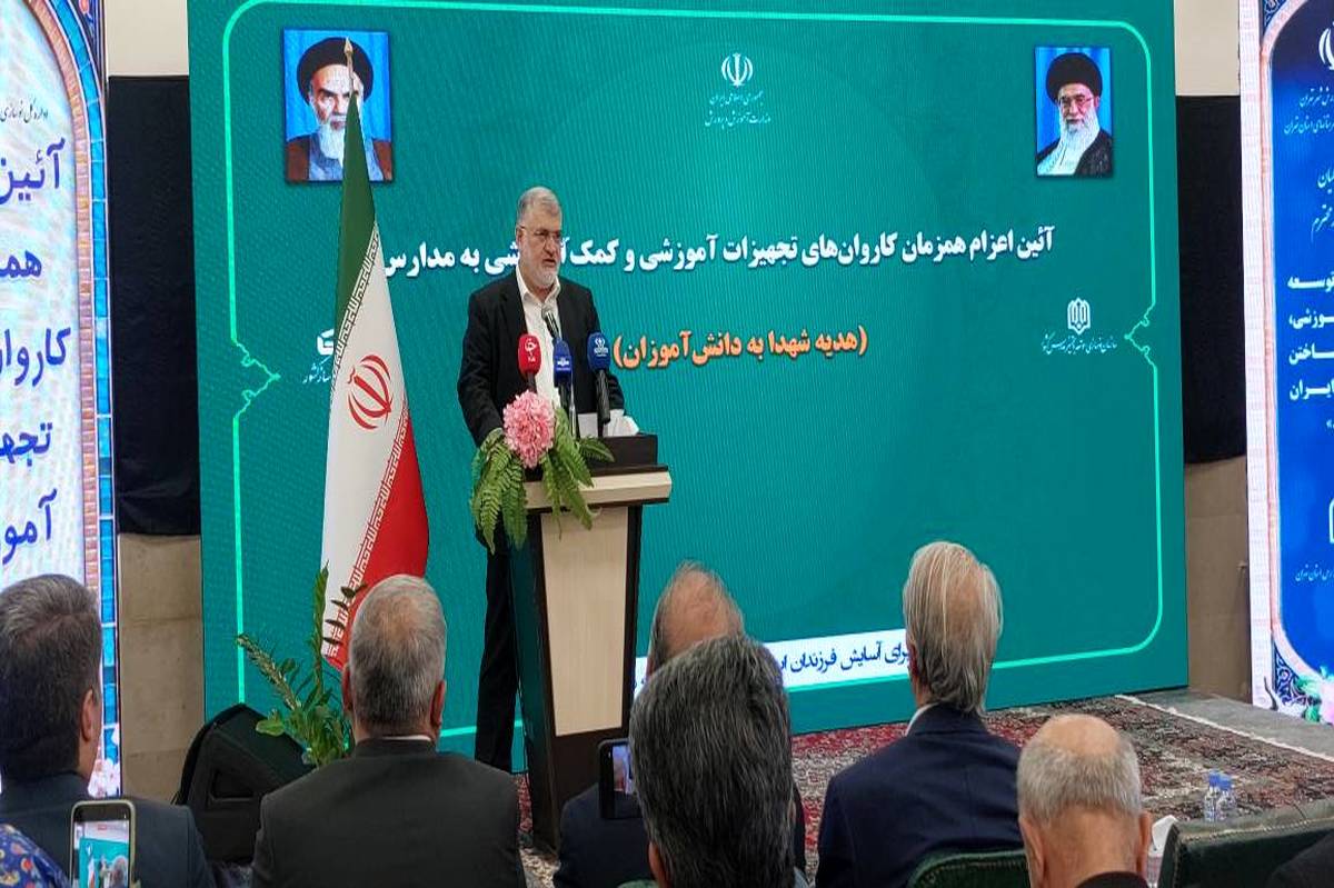 هوشمندسازی 2600 کلاس درس با تجهیزات نوین در تهران/ آغاز احداث ۲۵۰ مدرسه/ ارتقای 7 پلهای استان تهران از نظر سرانه فضای آموزشی