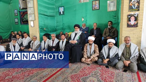 حضور گسترده فرهنگیان و دانش‌آموزان بسیجی بافق در همایش اقتدار