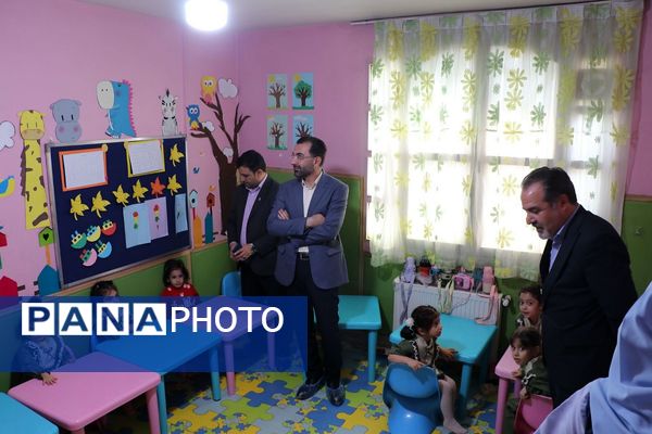 بازدید معاون نظارت و ارزیابی سازمان ملی تعلیم و تربیت کودک از کودکستان ملورین ناحیه دو شهرری 