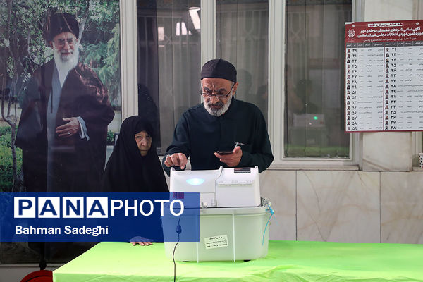مرحله دوم انتخابات مجلس دوازدهم شورای اسلامی در مسجدالنبی میدان نبوت