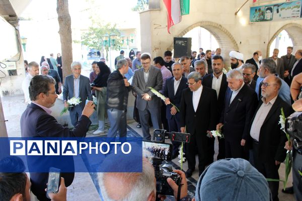 آغاز سفر وزیر میراثفرهنگی کشور به رباطکریم از امامزاده عمادالدین(ع)