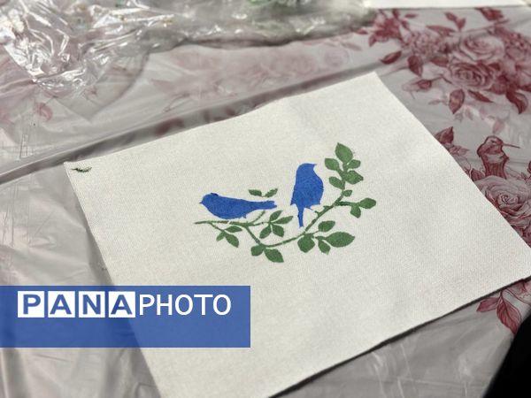 سفری هیجان انگیز به دنیایی تمشک با دختران ملارد 