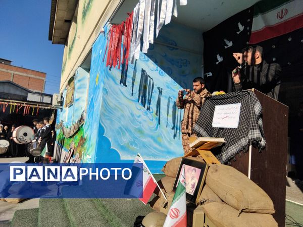 دبیرستان نجم میزبان پیکر یک شهید گمنام شد
