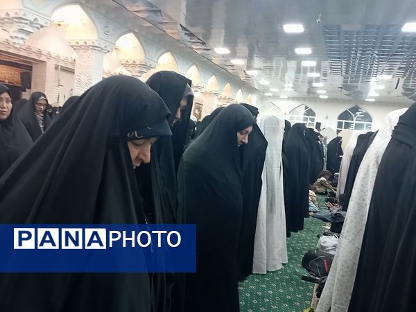 نماز جماعت همزمان با شب لیلة الرغائب در شهرستان کاشمر 