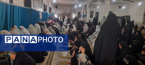 اجتماع بزرگ نوجوانان و جوانان بسیج در نماز جمعه
